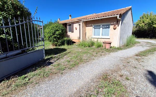 Maison à vendre    4 pièces •  Estoublon