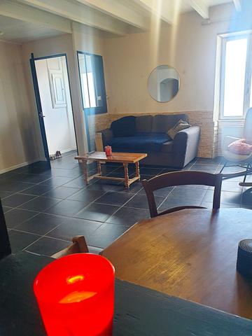 Maison de ville 5 chambres – 132 m² – 6 pièces-Tout à pied à BarbezieuxBARBEZIEUX SAINT HILAIRE (16)
