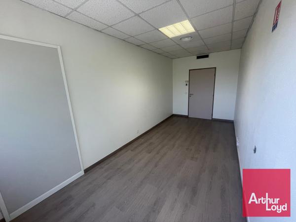 A LOUER - BUREAUX - MAUGUIO FREJORGUES