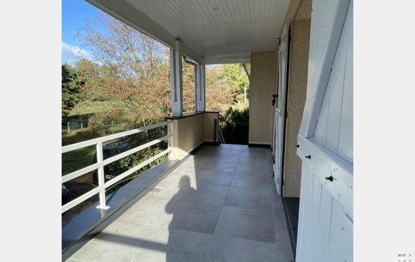 Vente Villa Sect. recherché - 2 niveaux de 90 m2 rénové(e) Orleat