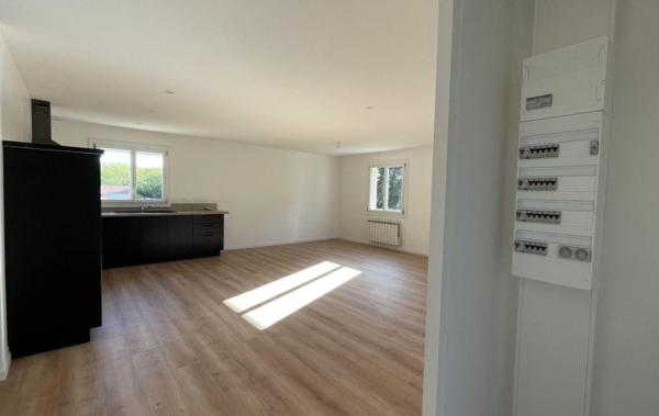 Vente Villa Sect. recherché - 2 niveaux de 90 m2 rénové(e) Orleat