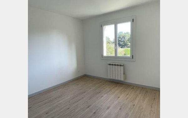 Vente Villa Sect. recherché - 2 niveaux de 90 m2 rénové(e) Orleat
