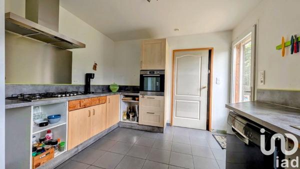 Maison rustique 7 pièces de 188 m² à Blanzac (87300)