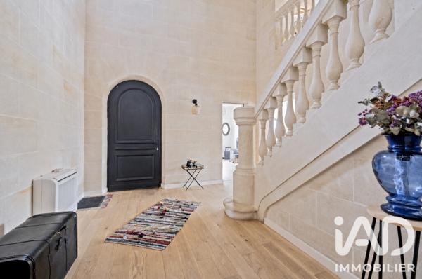 Maison à vendre 8 pièces 265 m² Sainte-Eulalie