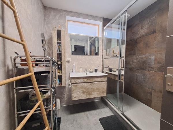 Magnifique appartement avec balcon, cave et garage !