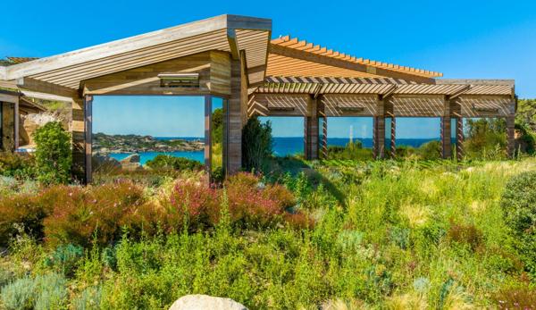 Vente Villa de luxe Bonifacio 10 Pièces 250 m²