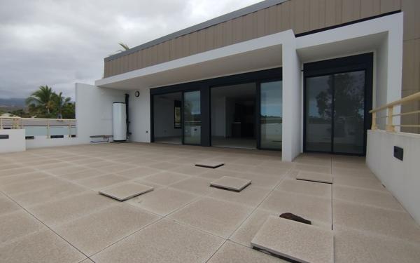 Appartement à louer    4 pièces •  Saint-Paul