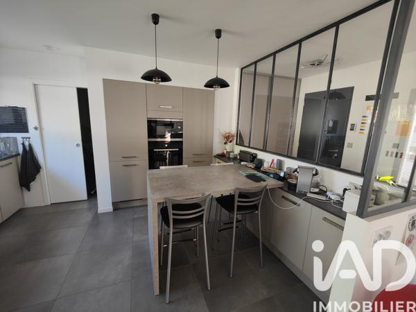 Maison à vendre 6 pièces 145 m² Le Taillan-Médoc