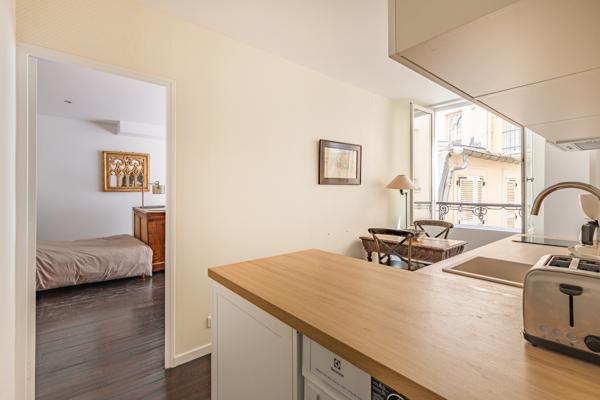 Appartement studio / 2 pièces cosy au coeur de Paris