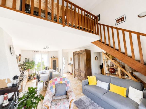 Maison de 92 m² habitable sur un jardin clos de plus de 600 m²