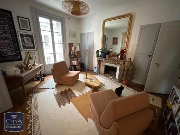 Appartement à louer 4 pièces 105.05m² Poitiers (86000)