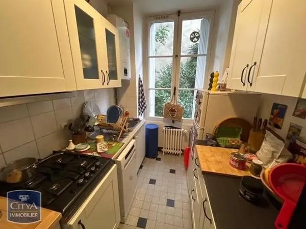 Appartement à louer 4 pièces 105.05m² Poitiers (86000)