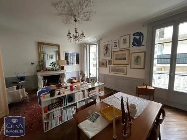 Appartement à louer 4 pièces 105.05m² Poitiers (86000)