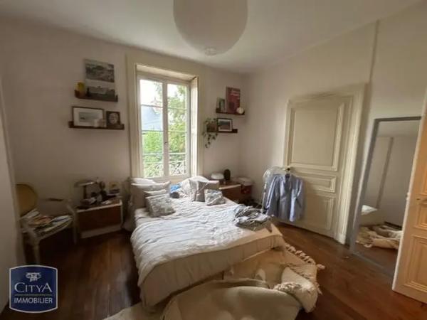 Appartement à louer 4 pièces 105.05m² Poitiers (86000)