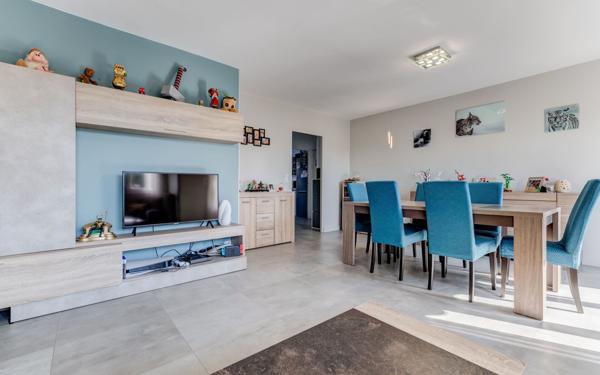 Appartement à vendre    3 pièces • 71 m2 Nice