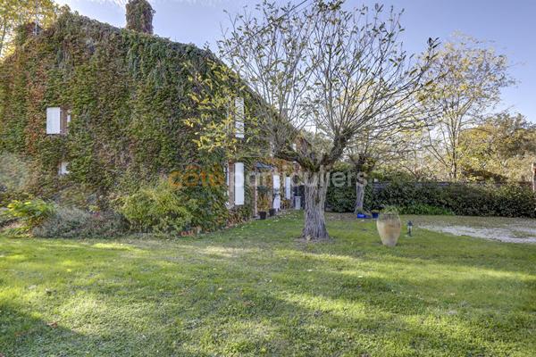 Vente Maison248 m² - 8 Pièces - Damiatte (81220)