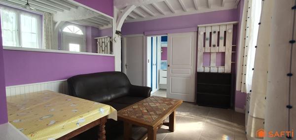 Maison de village 125m², 2/3 chambres, jardin et dépendance