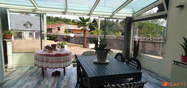Maison de village 125m², 2/3 chambres, jardin et dépendance