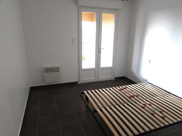 Location : appartement T2 (42 m²) à BORGO