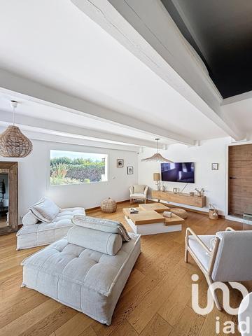 Maison à vendre 5 pièces 150 m² Le Luc