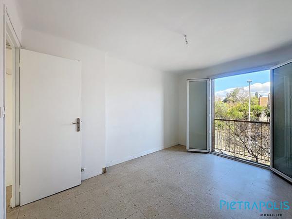 MONTPELLIER : Quartier LES AUBES, Appartement T3, Terrasses, Cave