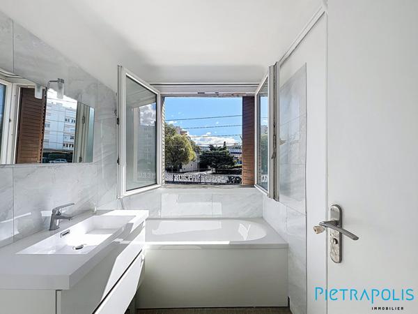 MONTPELLIER : Quartier LES AUBES, Appartement T3, Terrasses, Cave