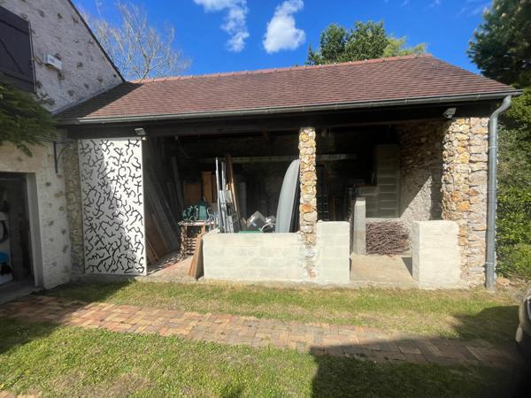 Maison traditionnelle aux prestations élevées et soignées