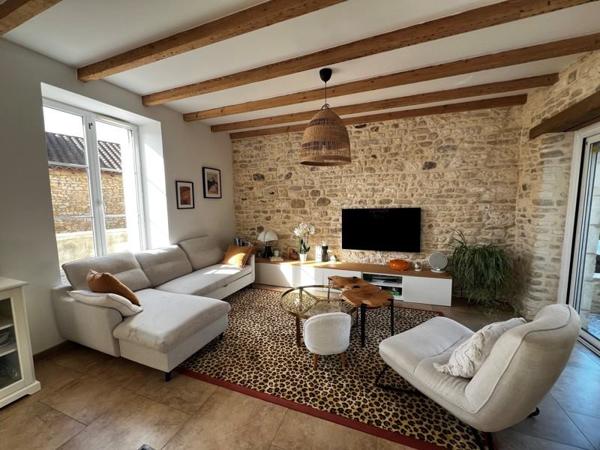 Maison à vendre 263 000 € Cissé 5 p 151 m² DPE C