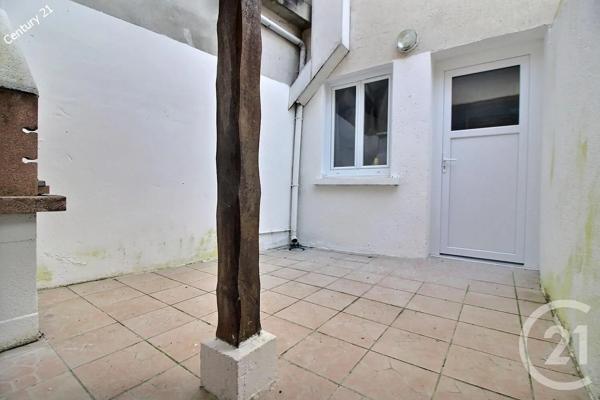 Maison à vendre  3 pièces - 79 m 2   CHATEAU THIERRY  - 02