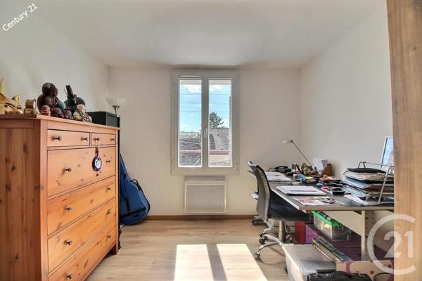 Maison à vendre  3 pièces - 79 m 2   CHATEAU THIERRY  - 02