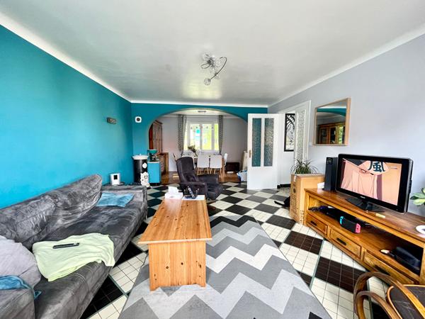 Maison indépendante 5 pièce(s) 92.33 m2 - POMPEY