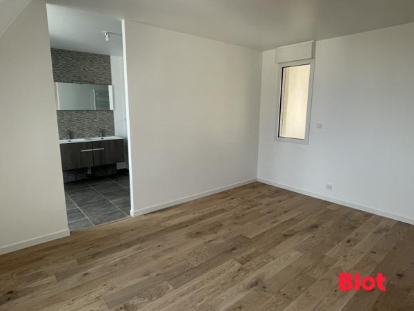 Appartement 4 pièce(s)