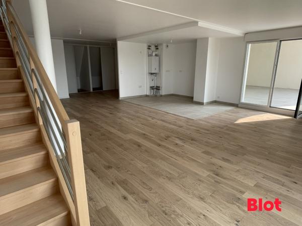 Appartement 4 pièce(s)