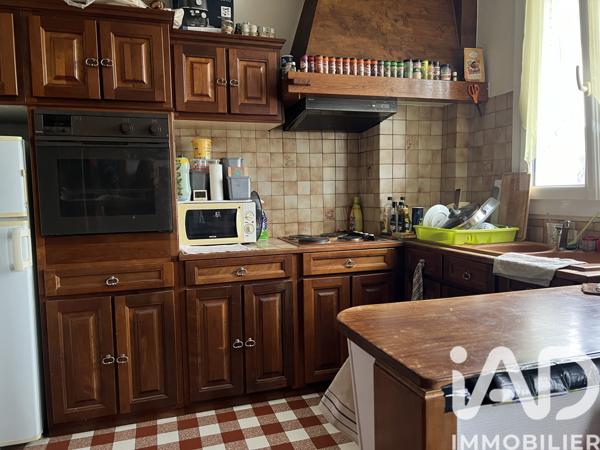 Immeuble à vendre 110 m² Saint-Cyr-sur-Loire