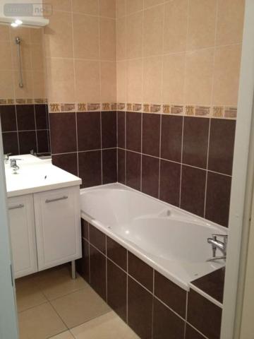 Appartement à louer à Tours dans l'Indre-et-Loire (37100), ref : 001/1760