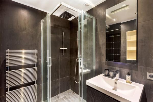 Vente Appartement de luxe Paris 8 4 Pièces 92 m²