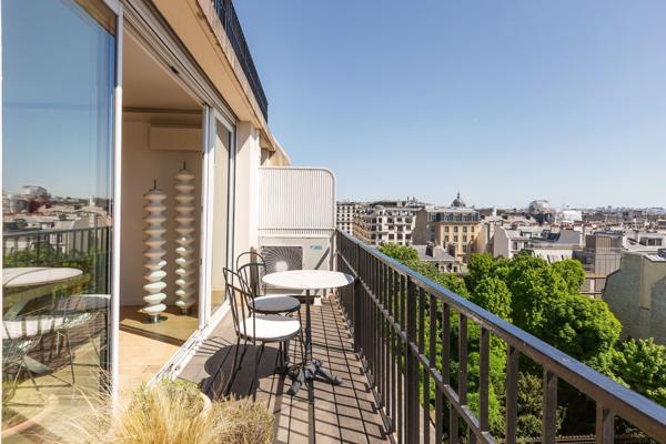 Vente Appartement de luxe Paris 8 4 Pièces 92 m²