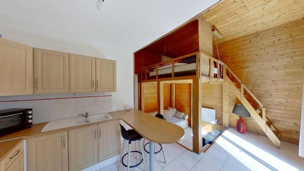 Vente / Studio meublé