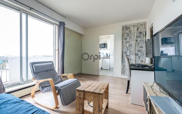 Appartement à vendre    1 pièce • 24 m2 Saint-Maur-des-Fossés