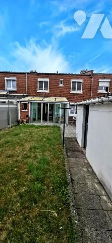 Arras, Maison de Résidence SH env.86 m² avec jardin sur cave partielle 