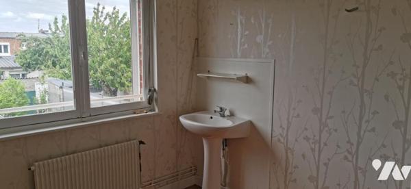 Arras, Maison de Résidence SH env.86 m² avec jardin sur cave partielle 