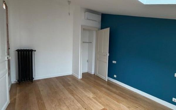 Appartement à louer    5 pièces •  Toulouse