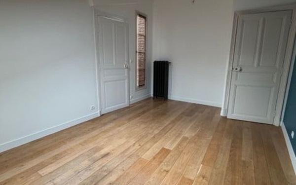 Appartement à louer    5 pièces •  Toulouse