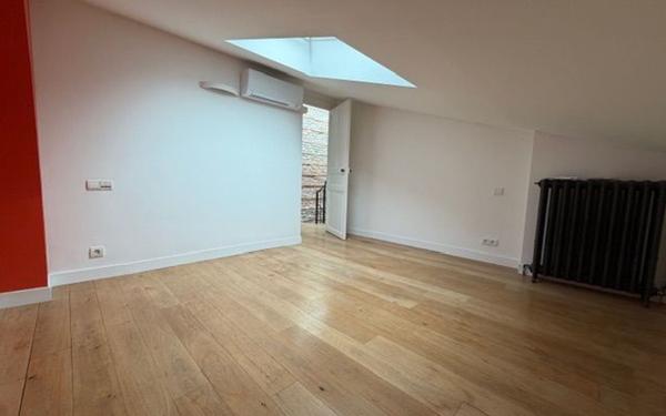 Appartement à louer    5 pièces •  Toulouse