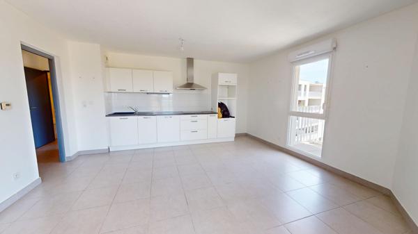 À VENDRE - Appartement T3 avec grande terrasse - Résidence récente - secteur croix d'argent