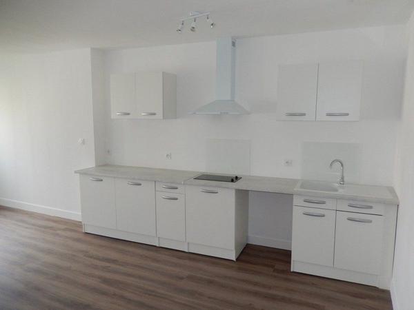 Grand studio 34 m2 :  Rue Du Mirail