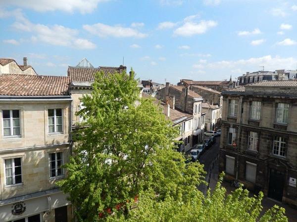 Grand studio 34 m2 :  Rue Du Mirail