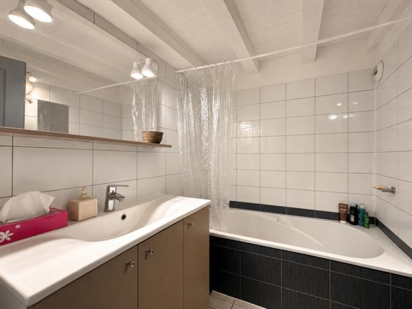 Appartement 4 pièce(s) 2 chambre(s) 66.46 m²