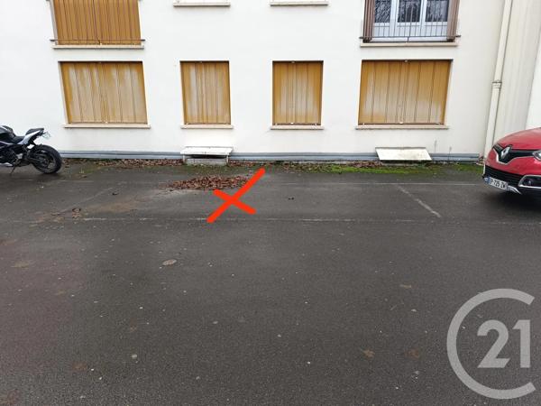 Parking à vendre  12 m 2   CHALONS EN CHAMPAGNE  - 51