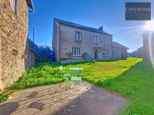 Réquista (12170) Splendide Ferme avec ses dépendances, 7P 3CH et 2600 m² de terrain